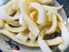 牛黄喉-九尺赵老四鲜鹅肠火锅
