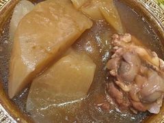 筒子骨大萝卜-原鄉本味 楚菜 丹江口鱼(北苑店)