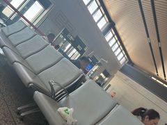 -敦煌莫高国际机场