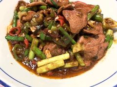 -荆九爷爆炒桥头三嫩(夫子庙店)