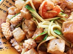 三鲜焖子-回味香酒店(莱山店)