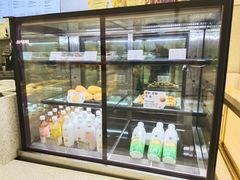 面包甜点陈列柜-喜茶(南昌王府井店)