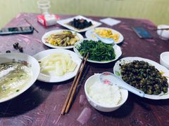 -小鱼草莓采摘园农家乐·小鱼餐厅
