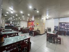 -牛一嘴·兰州牛肉面·大盘鸡(财富中心店)