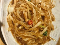 酸萝卜炒粉-小镇大厨新概念复合中餐厅(万达广场大连高新店)