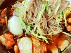 冰爽水果冷面-小米烤肉-泥炉炭烤(常营店)