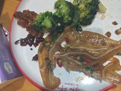 -养牛邓·潮汕牛肉海鲜自助火锅(广州店)