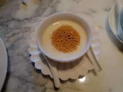 牛奶淮山汁炖芋泥-遇外滩(BFC外滩金融中心店)