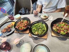 -荣记·囍粤茶餐厅(花都店)