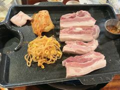 -Dombe豚(黑猪肉街店)
