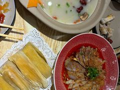 -叁煨蹄花·下饭盐帮菜(人民广场店)