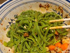 -秦君宝手擀菠菜面(金花路店)