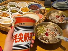 -包整·丝娃娃(一览甲秀楼风景店)