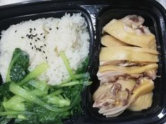 -月亮房·白斩鸡(娄山关路店)