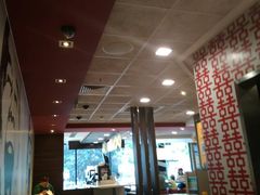 -麦当劳(田林好又多店)