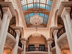 -Salon de Ville浦江汇(上海外滩华尔道夫酒店店)