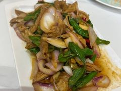 -鲁南仔·滕州炒鸡(经三路店)