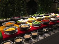 自助调料区-威珀斯酒店·珀萃美食餐厅 | 海鲜刺身·现烤生蚝·特色烤肉