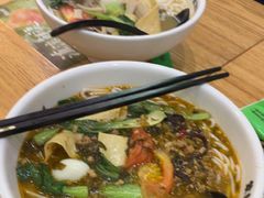 -蒙自源米线大王(宝安尖岗山店)