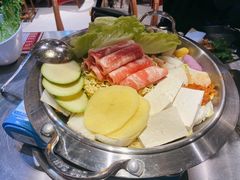 -哈哈碳都·牛肋条无限自助烤肉(台江万达店)