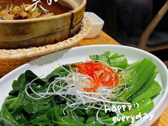 -炆艺乳鸽·煲仔饭大排档(望京来广营店)