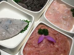 -海底捞火锅鲜切牛肉主题店(长寿路店)
