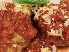 -城市大道红炉披萨烘焙坊