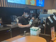 -星巴克(广州百信广场东区店)