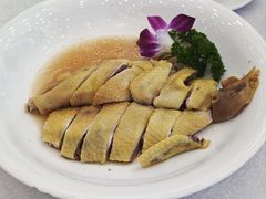 隔水蒸鸡-畔山酒店中餐厅