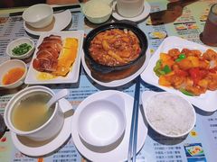 -鸿运茶餐厅(皇岗店)