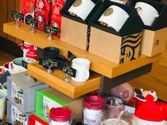 零售区-星巴克(红房子店)