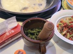 -陈大锅·岳阳鱼馆·地道岳阳菜(美食街店)