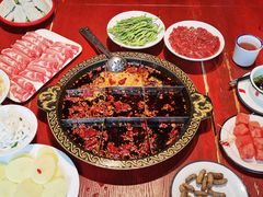 牛油全红汤锅底-黄家码头老火锅(解放碑旗舰店)