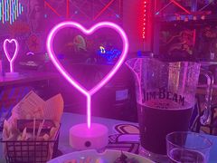 -UP嘻哈酒吧(粉巢店)
