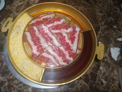 -猪啊牛呀羊啊铜盘烤肉(正大广场店)