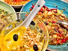 火龙果芋圆冰粉-华豫川酒家(大卫城店)