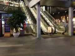 -江燕路万科里