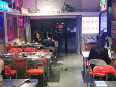 大堂-马路牙子烧烤音乐酒馆(望京店)