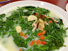 -巫记鸡饭店