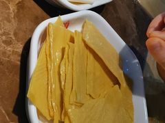 豆皮-小门坎三合鱼(总店)