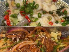 -小鱼小牛·鱼牛干锅·脆鱼火锅(世欧广场店)