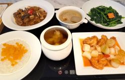 -英芬国际月子中心(岛屿度假月子·洲至奢选香岚店)