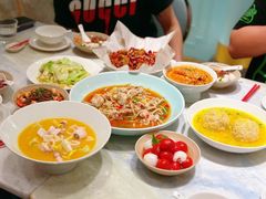-孔雀云贵川·融合菜(长宁来福士店)