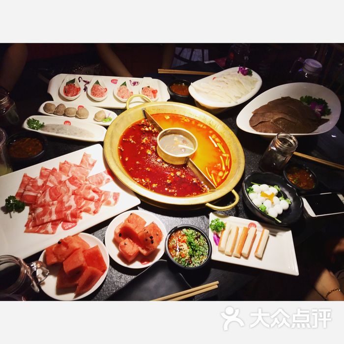 九鼎轩脆毛肚火锅