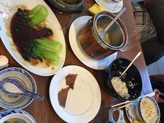 -茗贵坊食府