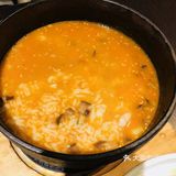 鸡爪吃起来也比较糯的，吃火锅太多了