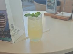 -三亚海棠湾仁恒皇冠假日酒店·大堂吧
