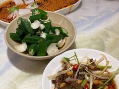 -孔雀云贵川·融合菜(长宁来福士店)
