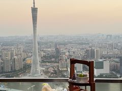 -广州柏悦酒店·悦吧·顶楼露天酒吧