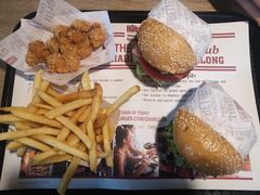 -The Habit Burger Grill 哈比特汉堡(复兴soho店)